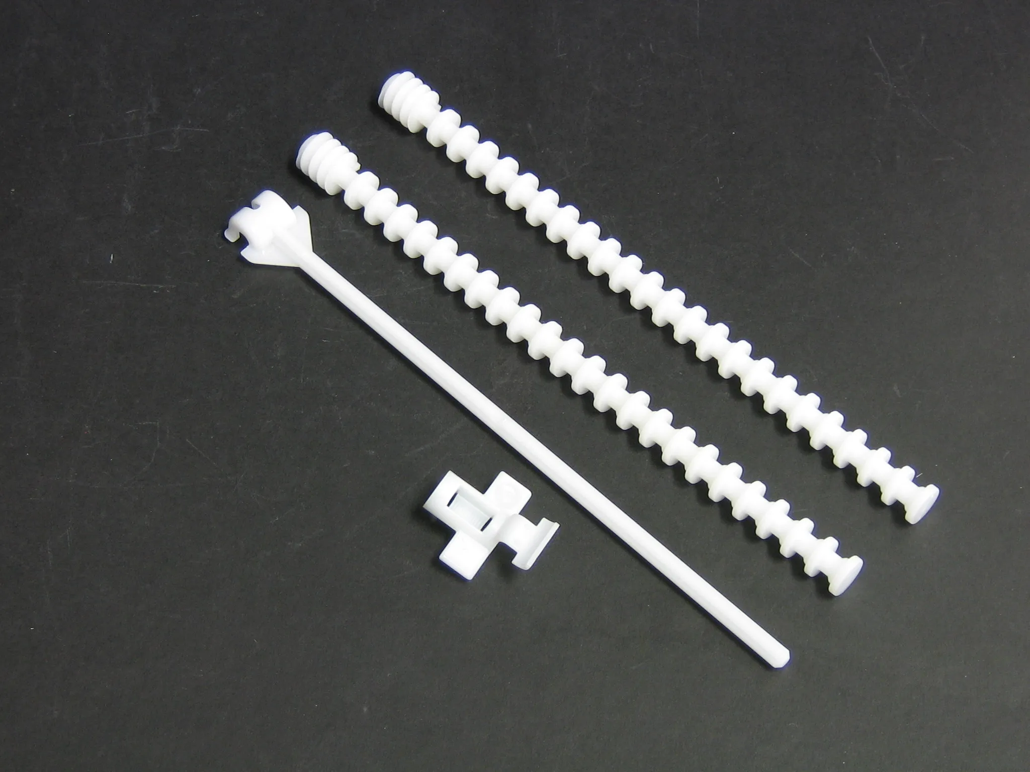 Set of fixation pins and control pins for XS, 380, 3800 FI plates